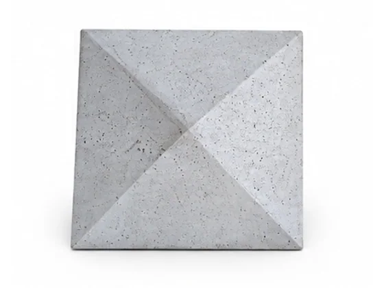 Capa quadrada de concreto para pilar