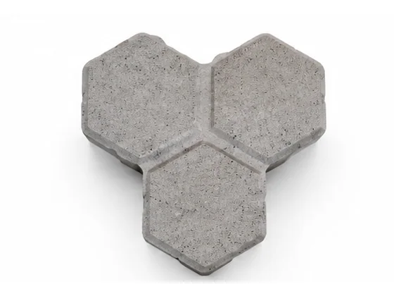 Paver Triloc de concreto com três lóbulos
